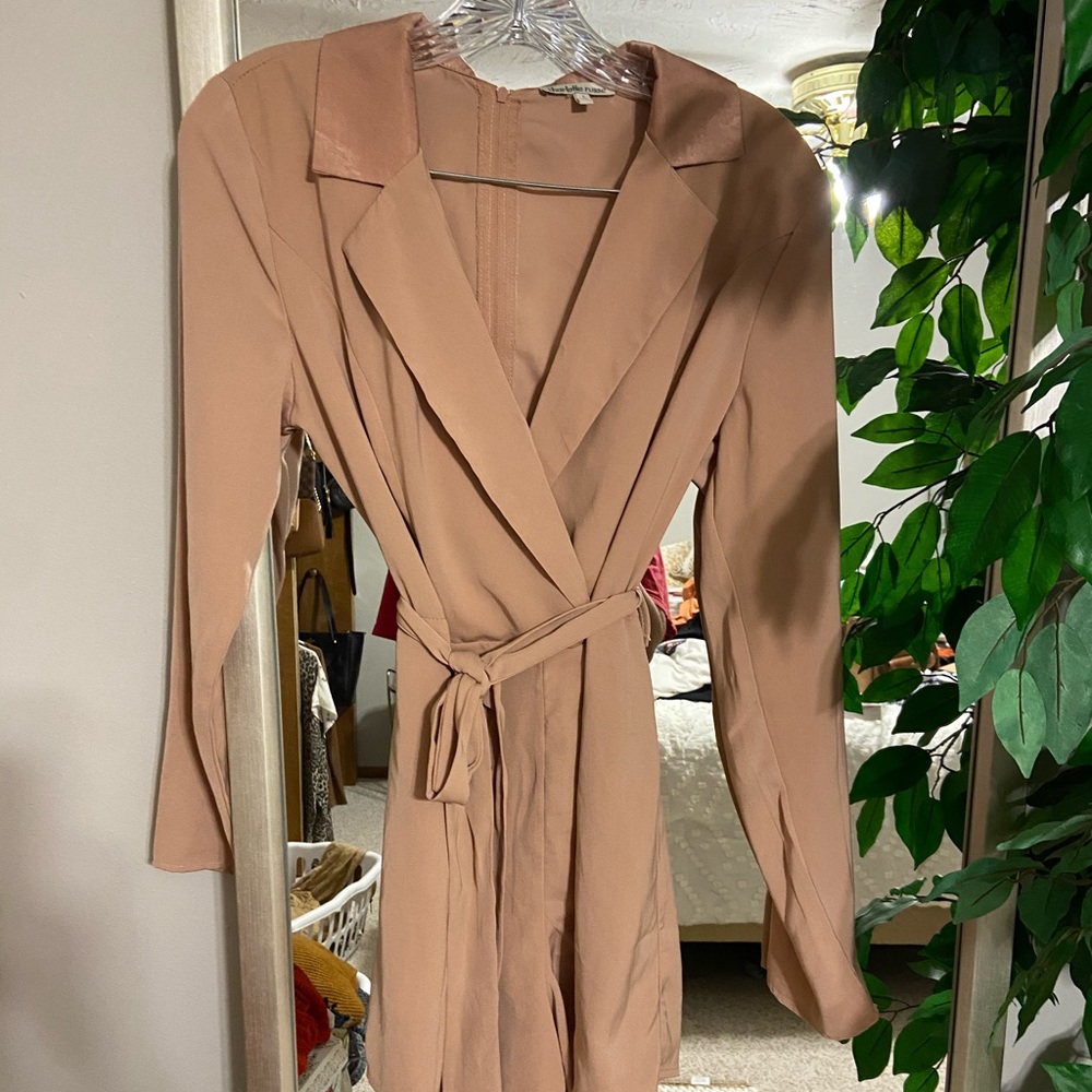 Romper - Picture 2 of 3
